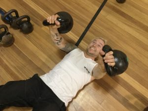 building muscle with kettlebells 